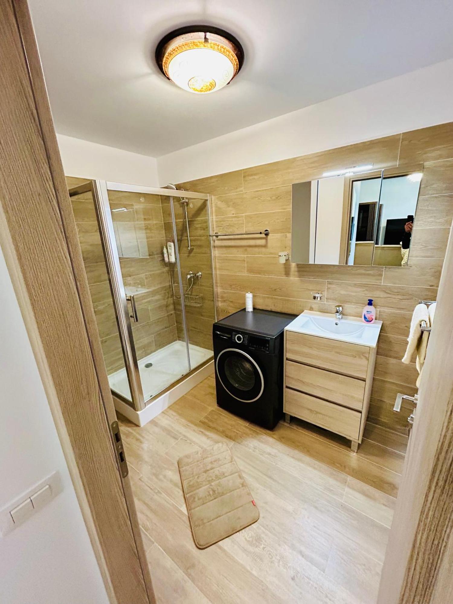 Dis Mamaia Nord Lägenhet Constanţa Exteriör bild